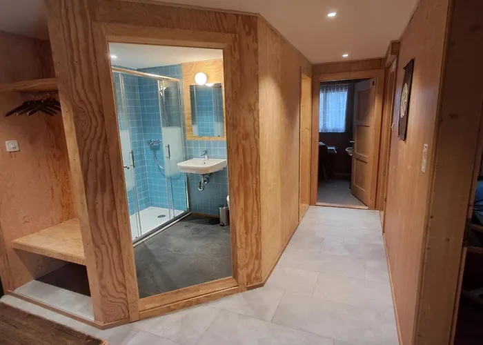 Suveran 1 Apartment *